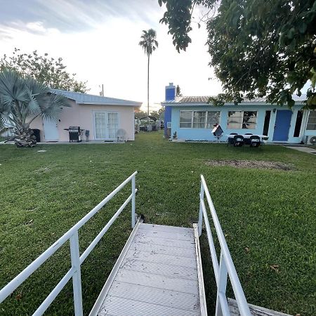 Rim Canal Cottage 'Yellow House' With Canal Views & Boat Dock Cottage Okeechobee Exterior foto